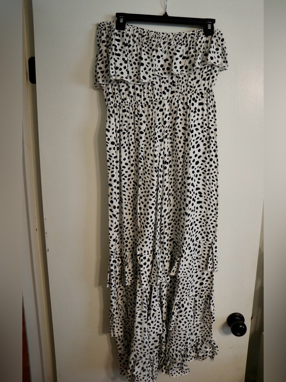 Strapless leopard/Dalmatian print strapless dress with slit size large